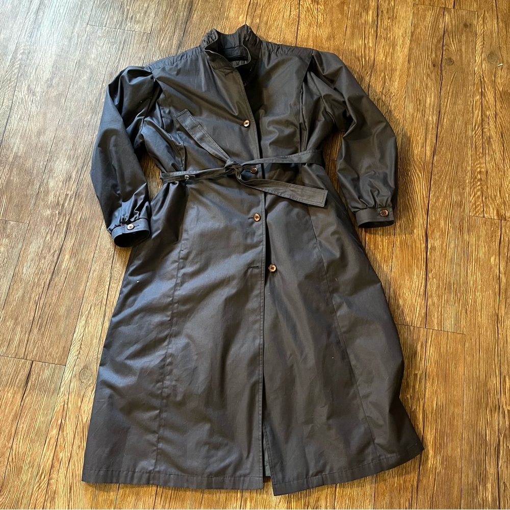 London fog tench coat